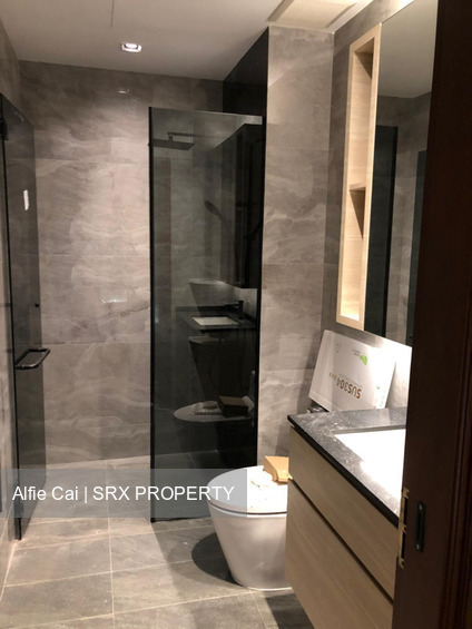 Changi Heights (D17), Terrace #552879581